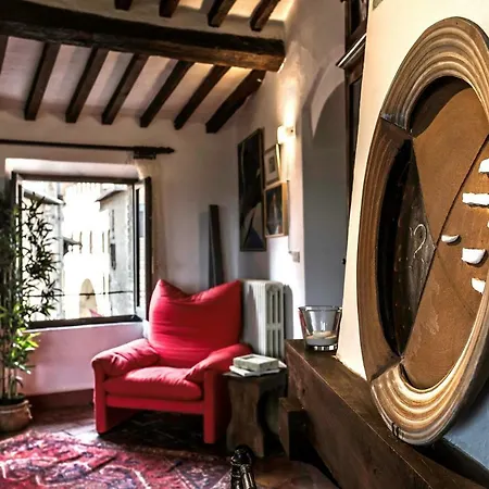 The Artists' Tower - Amazing View From The Tower Apartment San Gimignano