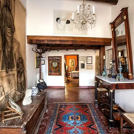 The Artists' Tower Apartment *